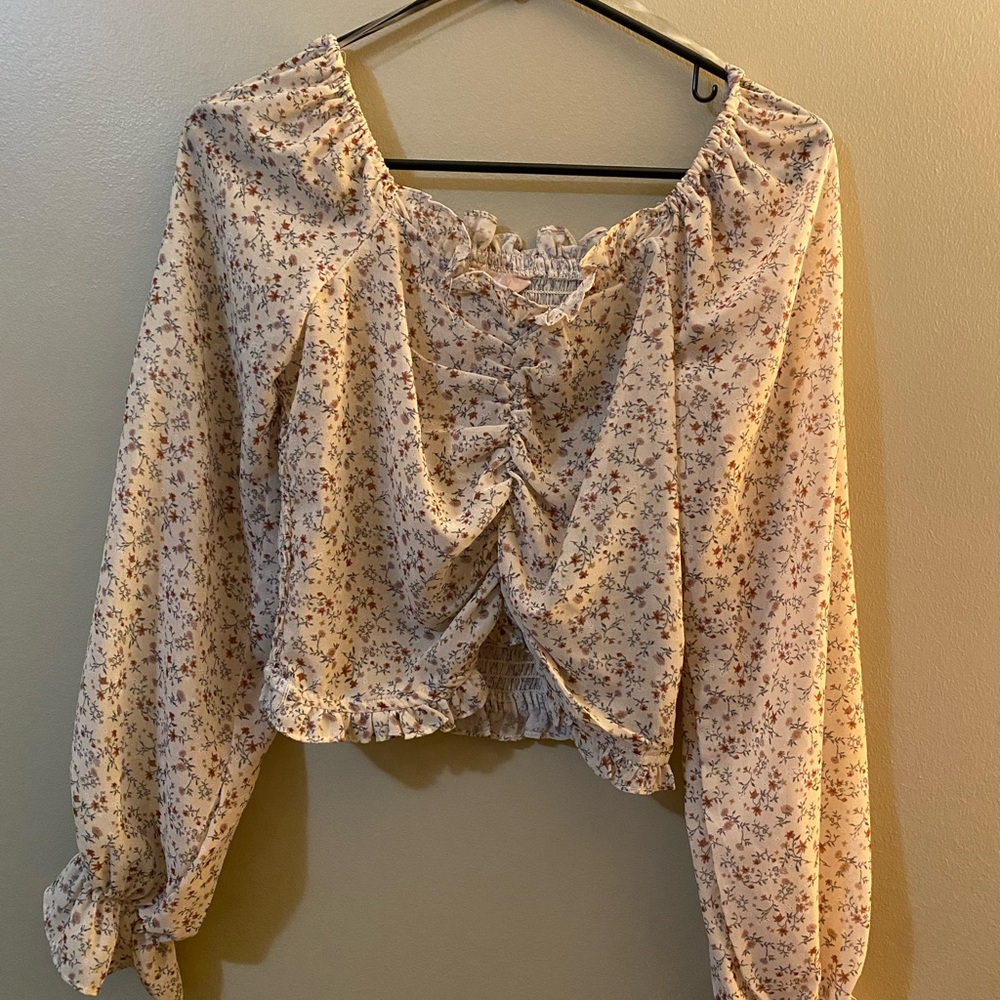 Willow Root Floral Blouse (Cropped)- Cream with Pink and Brown Accents